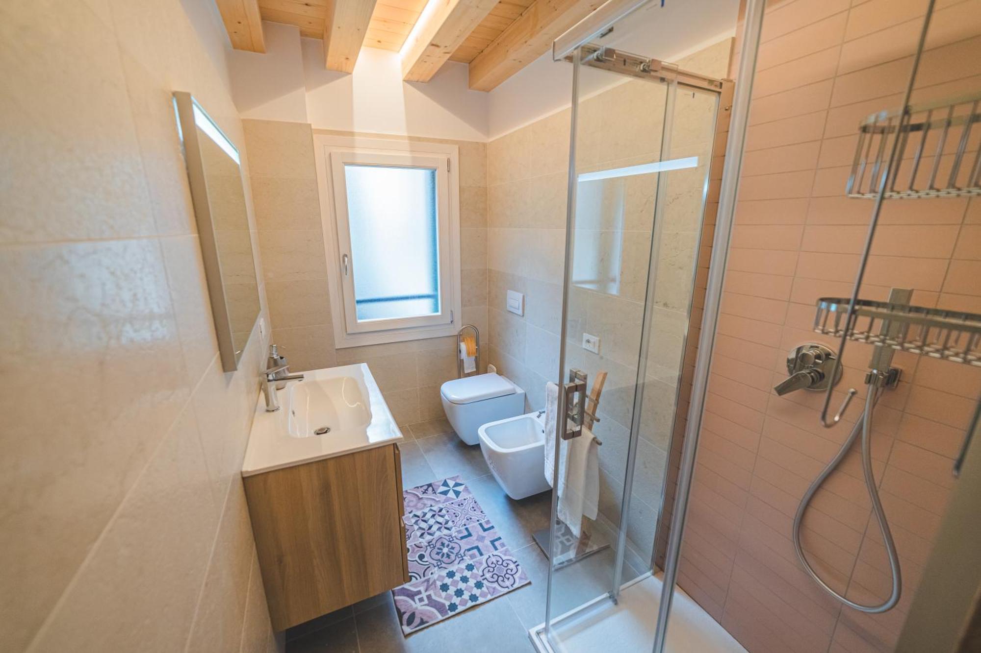 Battisti Hospitality - Si, Viaggiare Apartment คิออกเจีย ภายนอก รูปภาพ