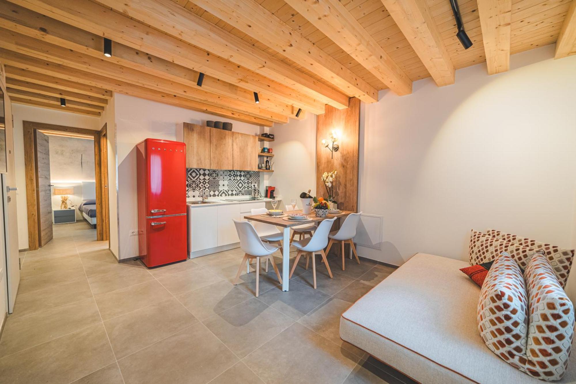 Battisti Hospitality - Si, Viaggiare Apartment คิออกเจีย ภายนอก รูปภาพ