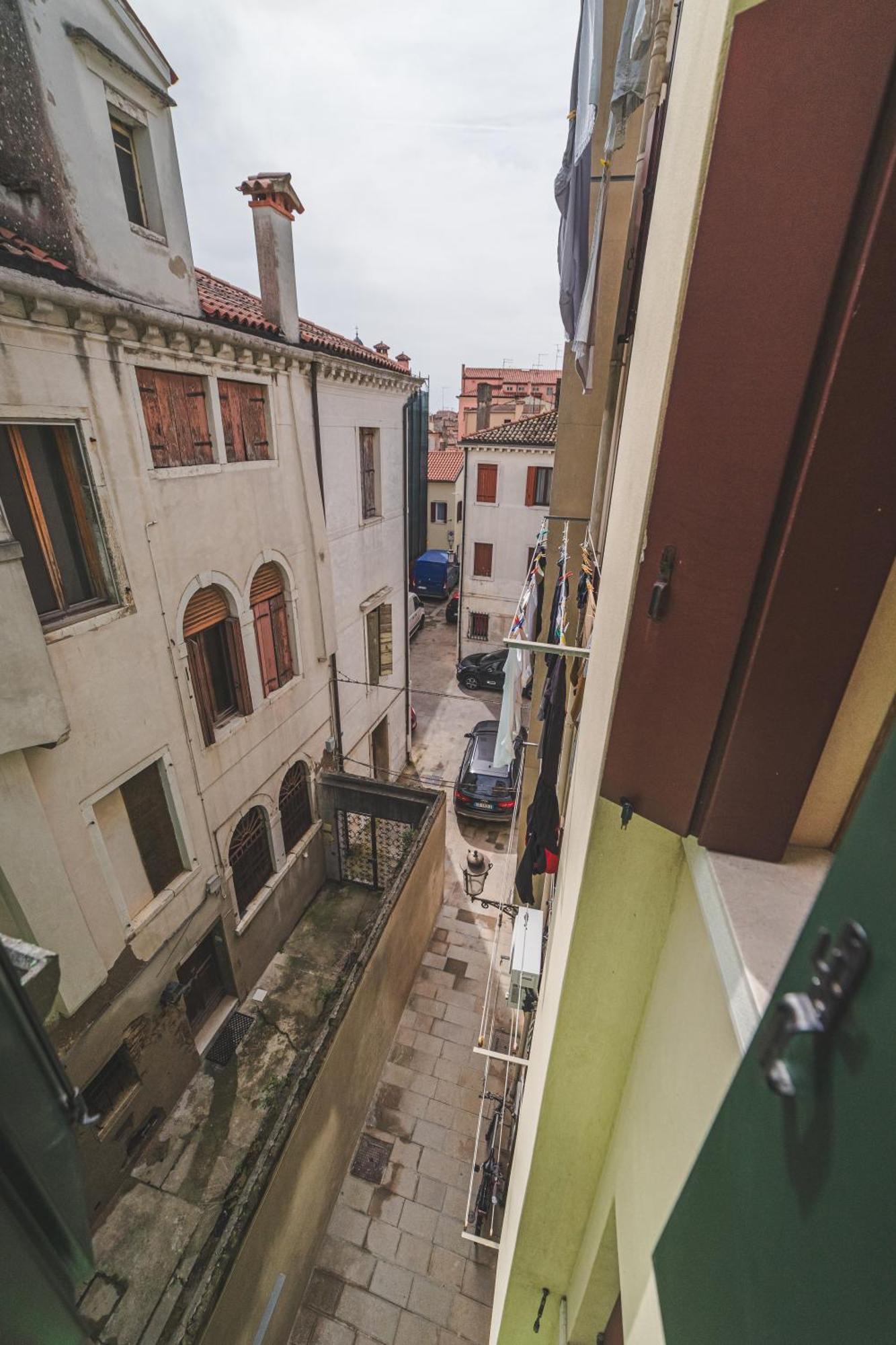 Battisti Hospitality - Si, Viaggiare Apartment คิออกเจีย ภายนอก รูปภาพ
